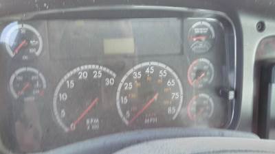 Freightliner M2 106 Instrument Panel Cluster