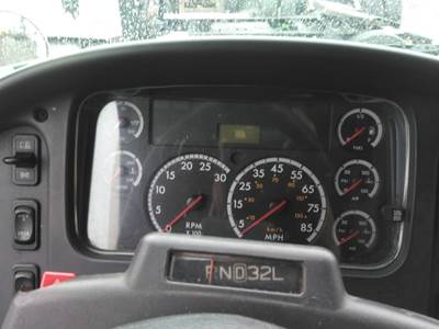 Freightliner M2 106 Instrument Panel Cluster