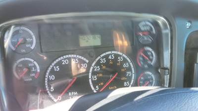 Freightliner M2 106 Instrument Panel Cluster
