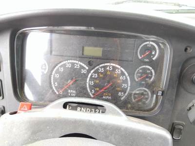 Freightliner M2 106 Instrument Panel Cluster
