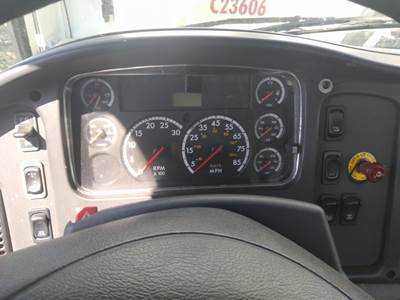 Freightliner M2 106 Instrument Panel Cluster