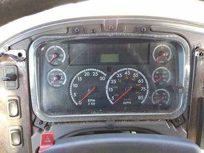 Freightliner M2 106 Instrument Panel Cluster