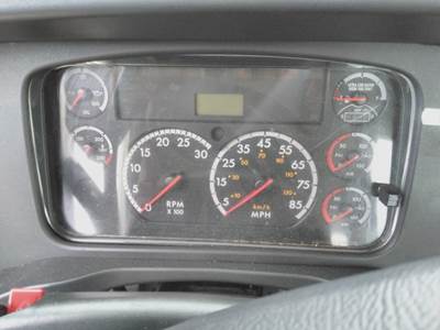 Freightliner M2 106 Instrument Panel Cluster