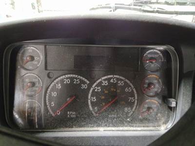Freightliner M2 106 Instrument Panel Cluster