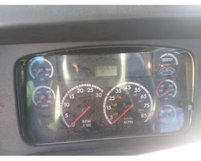Freightliner M2 106 Instrument Panel Cluster