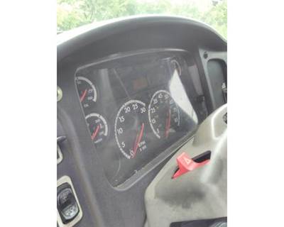 Freightliner M2 106 Instrument Panel Cluster