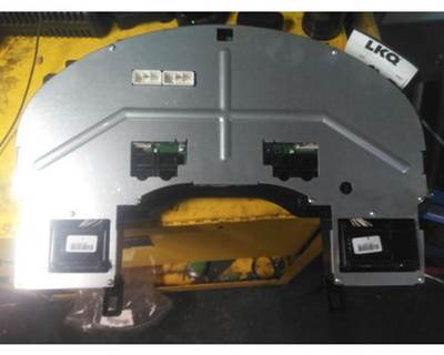 International 4300 Instrument Panel Cluster