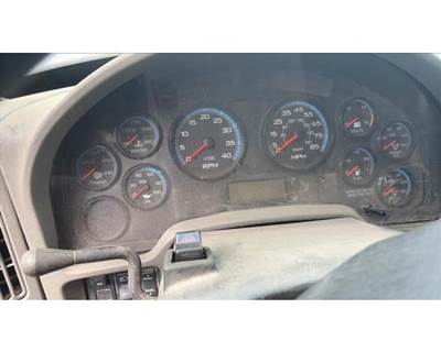 International 7400 Instrument Panel Cluster