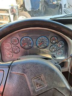 International 8600 Instrument Panel Cluster