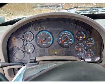 International 8600 Instrument Panel Cluster