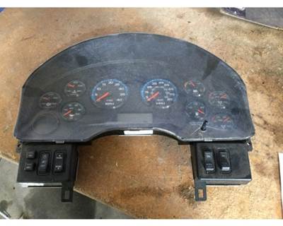 International 8600 Instrument Panel Cluster