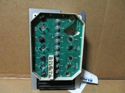 International 9100i Instrument Panel Cluster