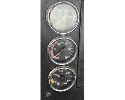 International 9100i Instrument Panel Cluster