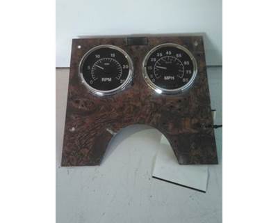 International 9200 Instrument Panel Cluster