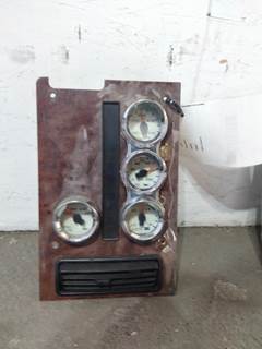 International 9400i Instrument Panel Cluster
