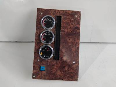 International 9400i Instrument Panel Cluster