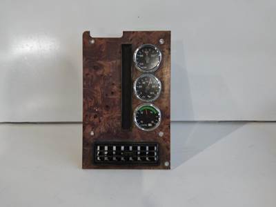 International 9400i Instrument Panel Cluster