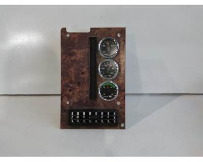 International 9400i Instrument Panel Cluster