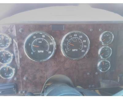 International 9400i Instrument Panel Cluster