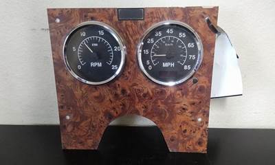 International F9300 Instrument Panel Cluster