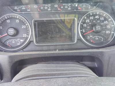 International LT Instrument Panel Cluster