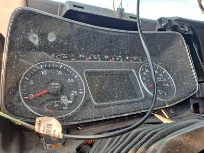 International LT Instrument Panel Cluster