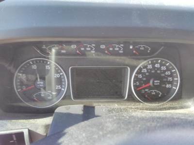 International LT Instrument Panel Cluster