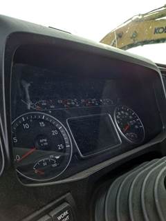 International LT Instrument Panel Cluster
