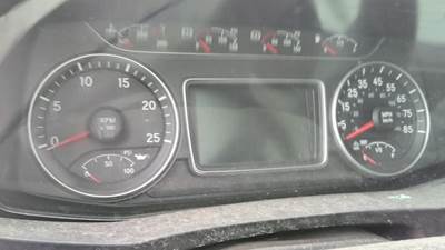 International LT Instrument Panel Cluster