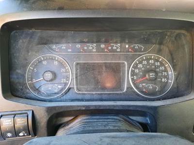 International LT Instrument Panel Cluster