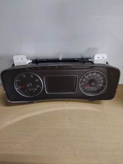 International LT Instrument Panel Cluster