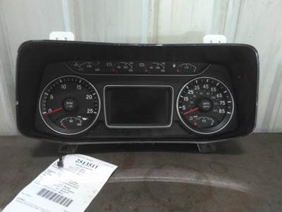 International LT Instrument Panel Cluster
