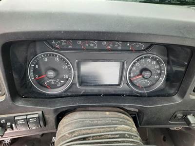 International LT Instrument Panel Cluster