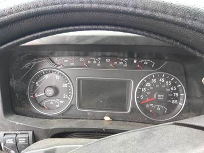 International LT Instrument Panel Cluster