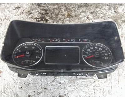 International LT Instrument Panel Cluster