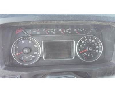 International LT Instrument Panel Cluster
