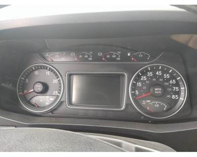 International LT Instrument Panel Cluster