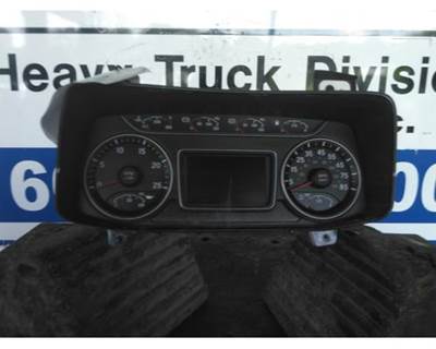 International LT Instrument Panel Cluster