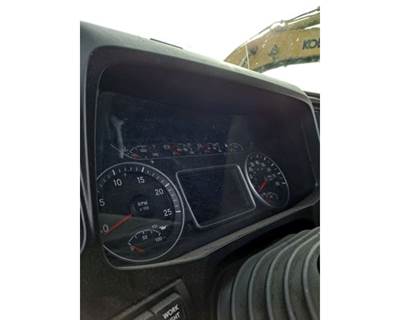 International LT Instrument Panel Cluster