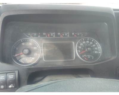 International LT Instrument Panel Cluster