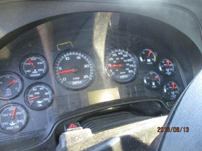 International ProStar Instrument Panel Cluster for a International PROSTAR 122