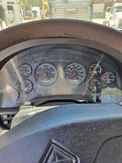 International ProStar Instrument Panel Cluster for a International PROSTAR 113