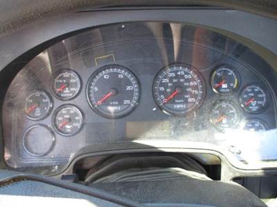 International ProStar Instrument Panel Cluster for a International PROSTAR 113