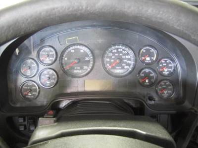 International ProStar Instrument Panel Cluster for a International PROSTAR 113
