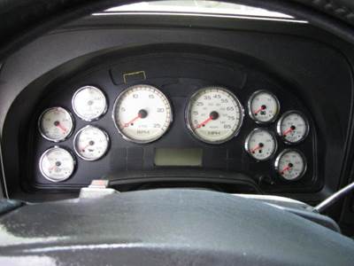 International ProStar Instrument Panel Cluster for a International PROSTAR 122
