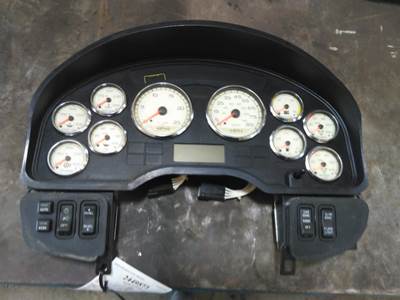 International ProStar Instrument Panel Cluster for a International PROSTAR 122