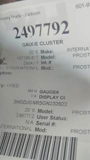 International ProStar Instrument Panel Cluster for a International PROSTAR 122