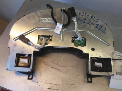 International ProStar Left Instrument Panel Cluster for a International PROSTAR 122
