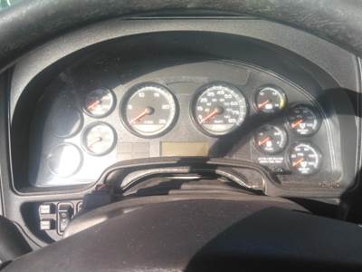 International ProStar Instrument Panel Cluster for a International PROSTAR 113
