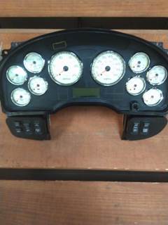 International ProStar Instrument Panel Cluster for a International PROSTAR 122